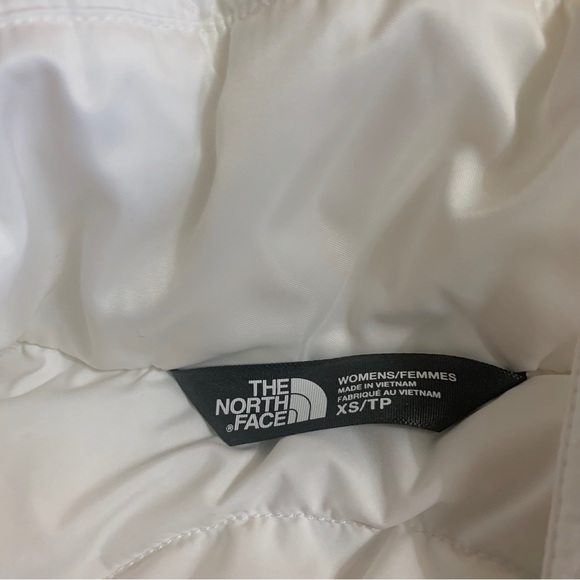 THE NORTH FACE 550 WHITE DOWN PUFFER VEST - Picture 5 of 14